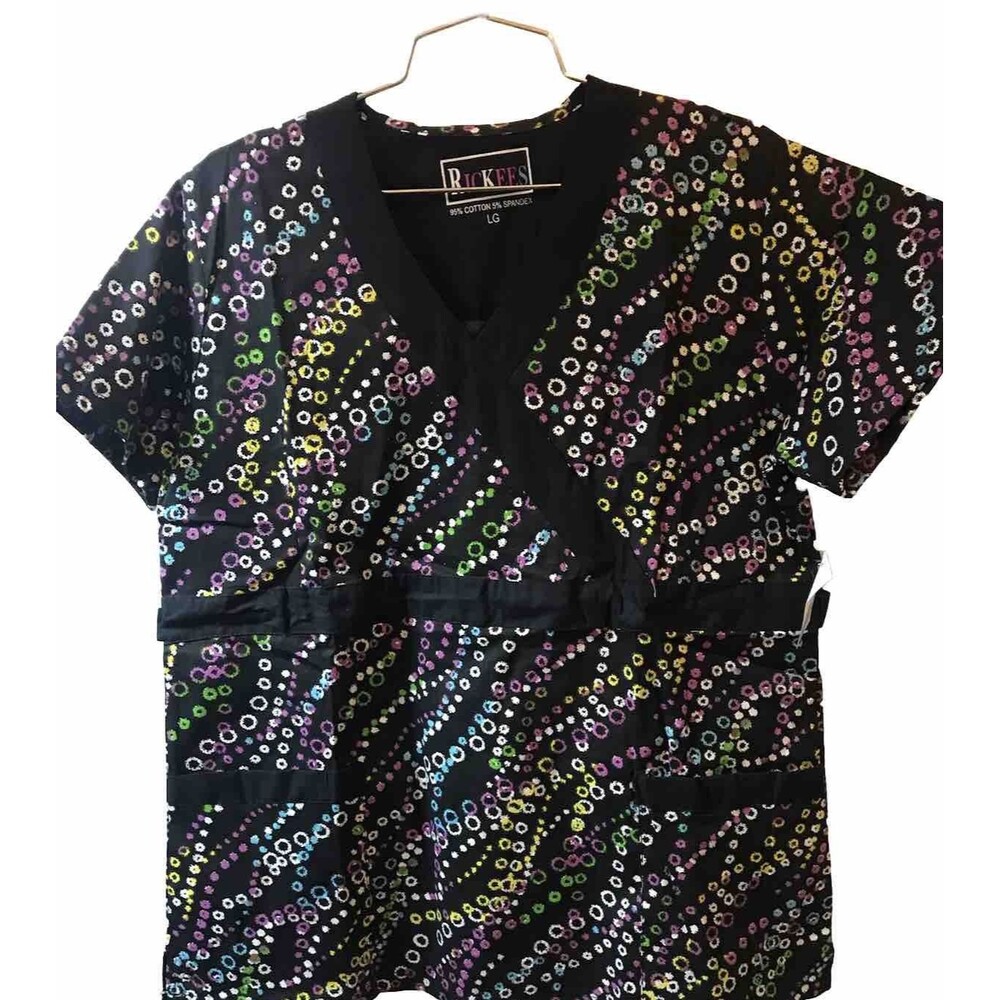 Rickees Women’s  Scrub Top Sz. Large Floral Multicolor